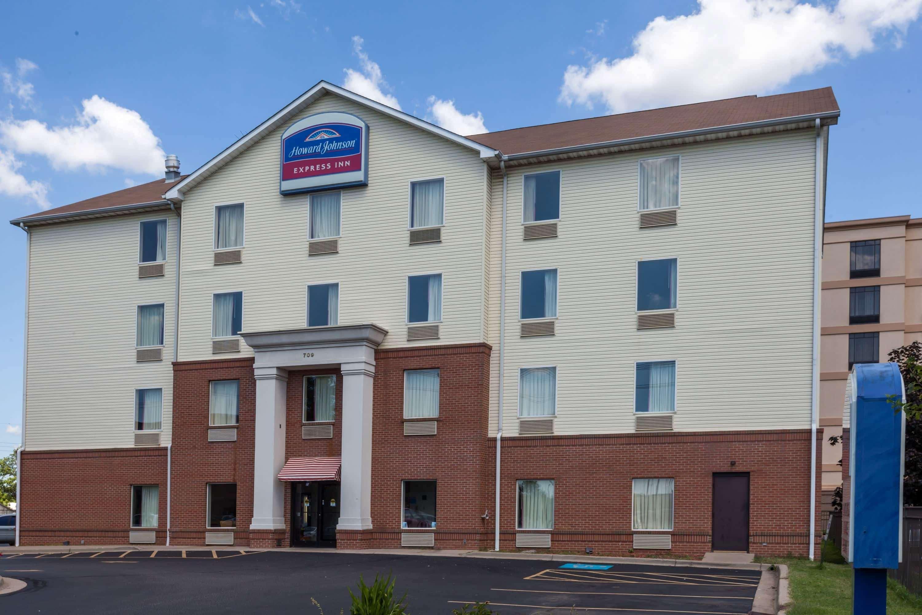 Howard Johnson By Wyndham Airport Λούισβιλ Εξωτερικό φωτογραφία